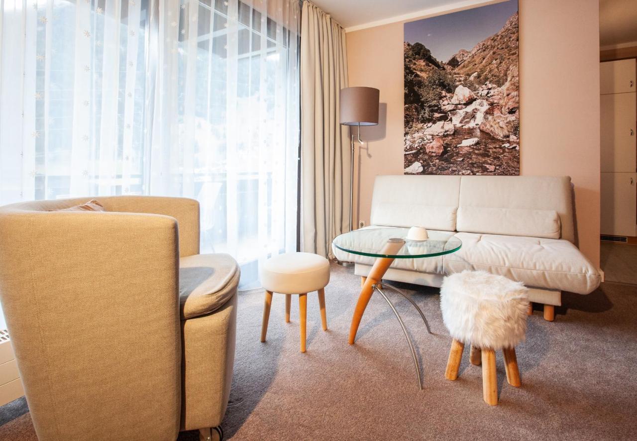 ガシュルンHaus 4 Montafon By Pferd Auf Wolkeアパートメント エクステリア 写真