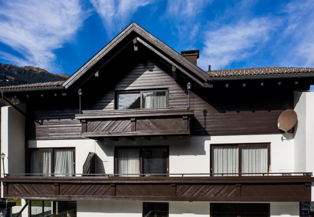 ガシュルンHaus 4 Montafon By Pferd Auf Wolkeアパートメント エクステリア 写真