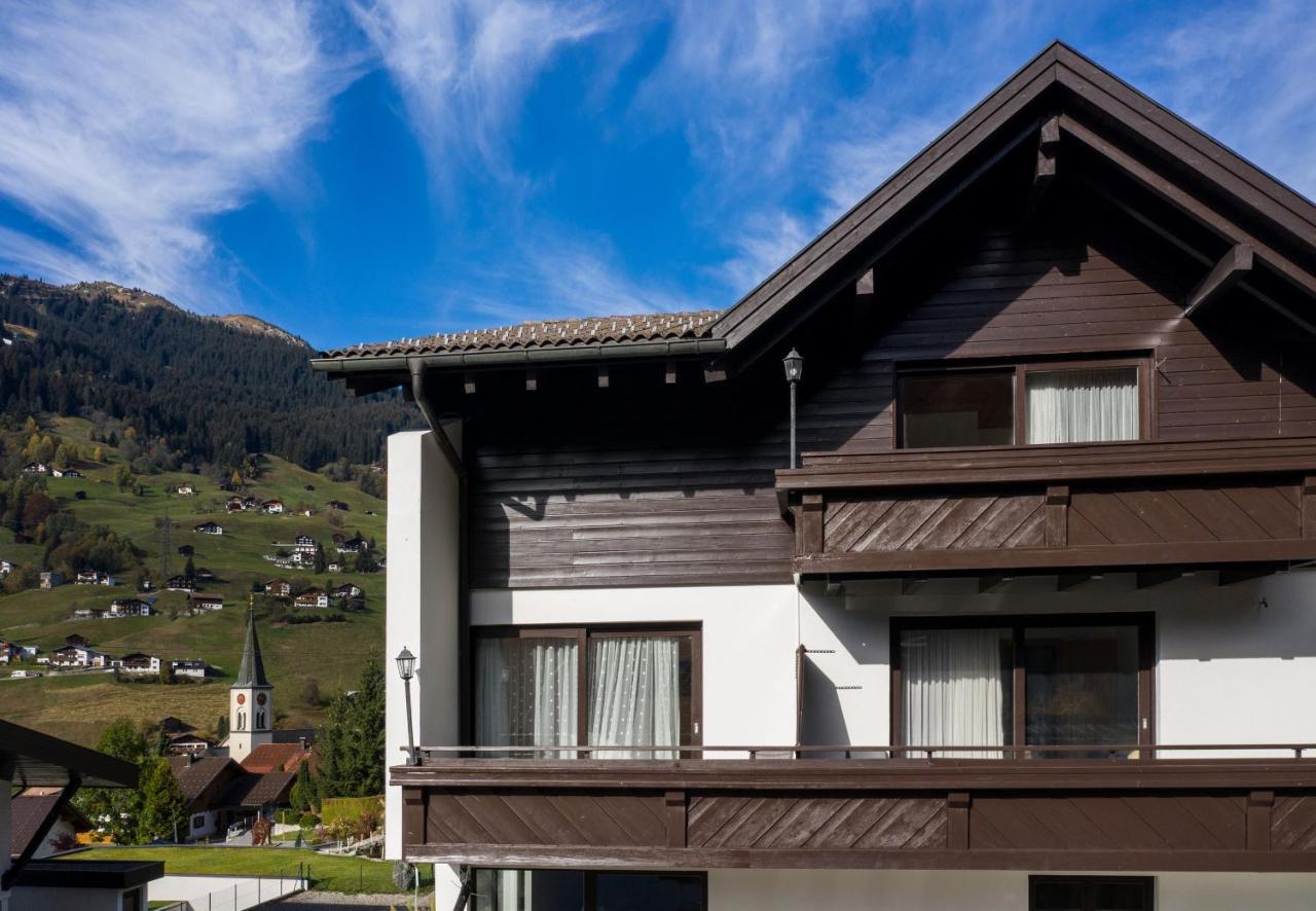 ガシュルンHaus 4 Montafon By Pferd Auf Wolkeアパートメント エクステリア 写真